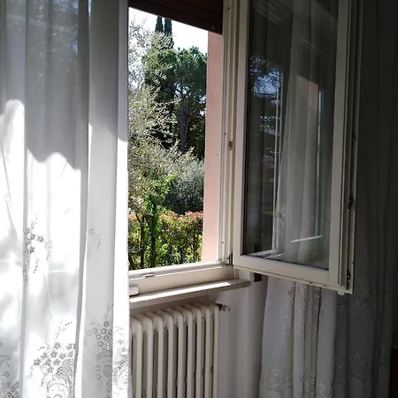 Appartamento Zia Cecilia Desenzano del Garda Exterior photo