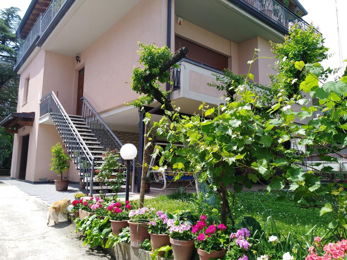 Zia Cecilia Apartment Desenzano del Garda
